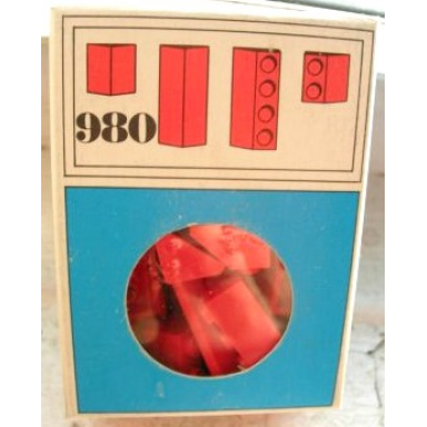 23 sloping bricks including roof peak bricks red