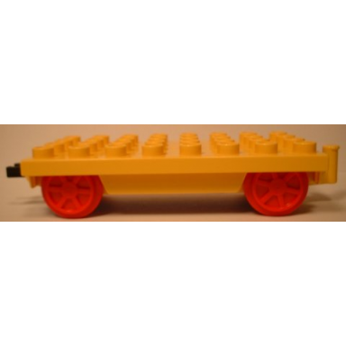 yellow duplo train base 4 x 8 with movable hook