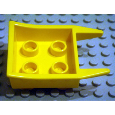 yellow duplo shopping cart 2 x 3