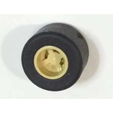 tan wheel 8mm d x 9mm for slicks hole notched for wheels holder pin with black tire smooth small wide slick 30027b 30028